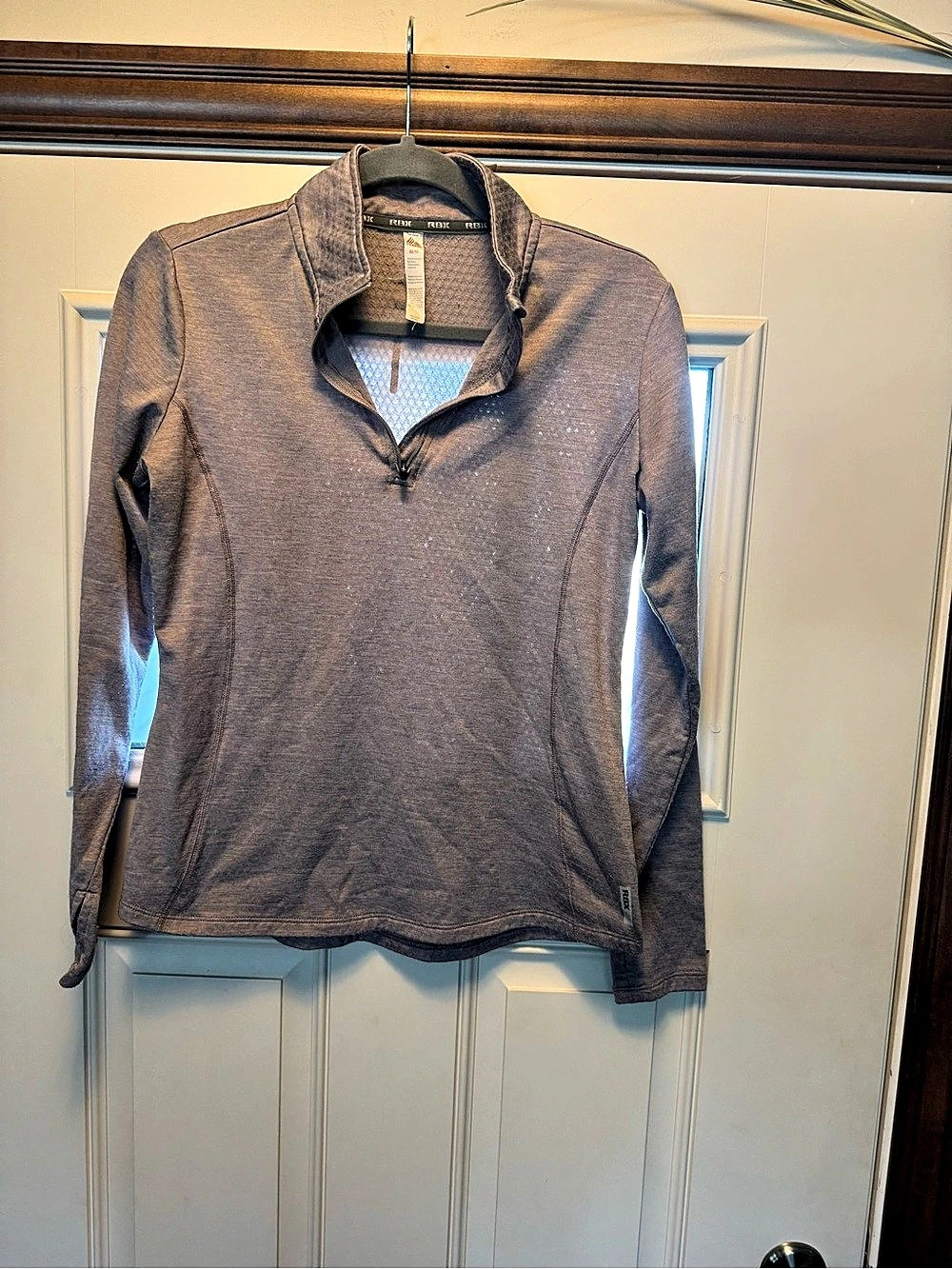 REX Long Sleeve Quarter-Zip Top in Light Ourple Size Medium